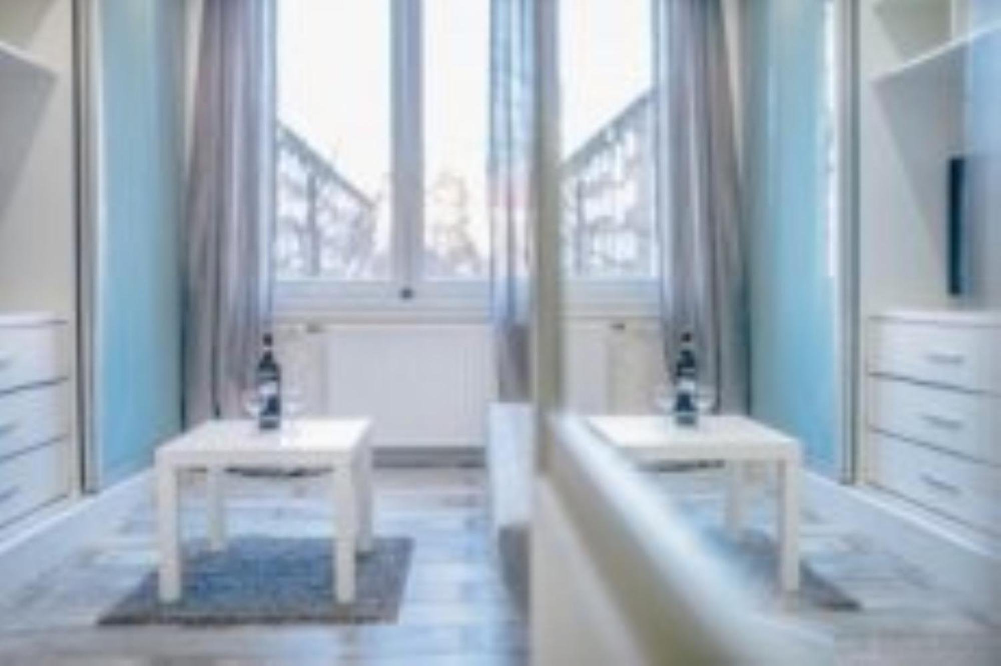 Modry Apartman, Racianska 29, Bratislava Ngoại thất bức ảnh