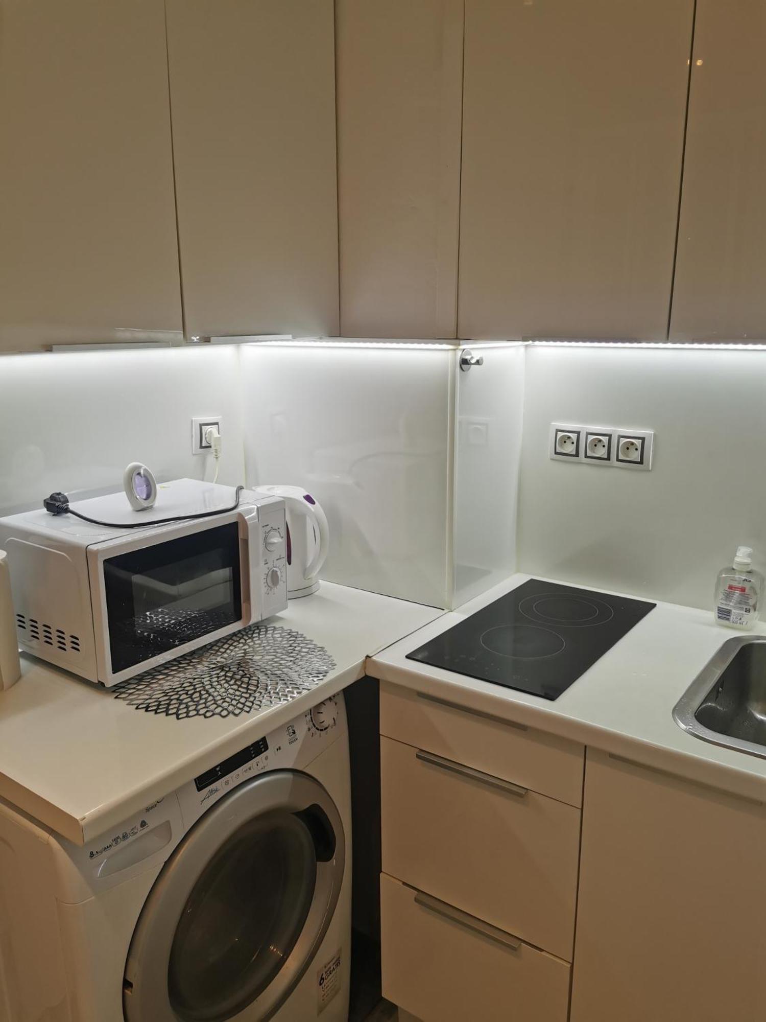 Modry Apartman, Racianska 29, Bratislava Ngoại thất bức ảnh