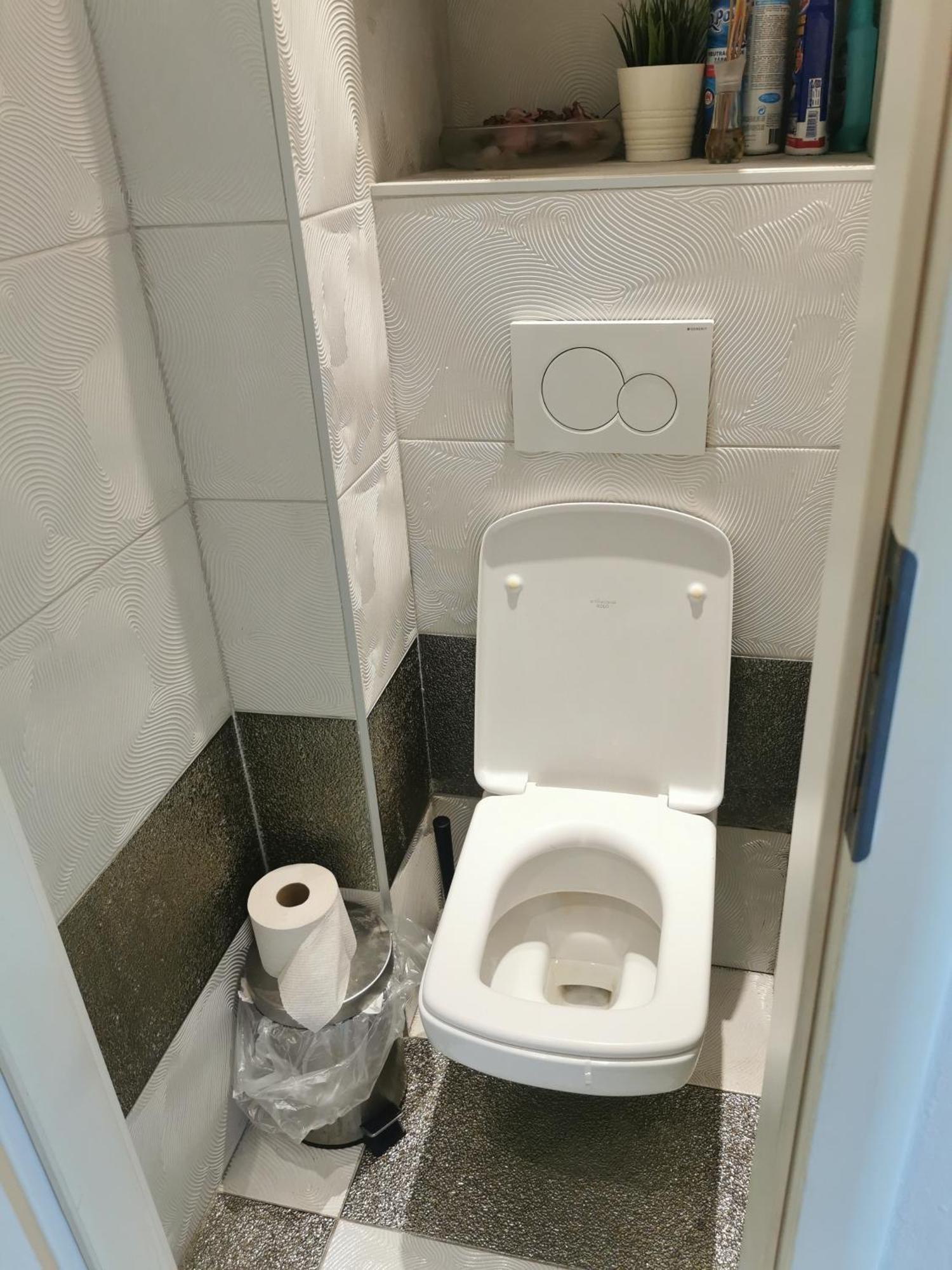 Modry Apartman, Racianska 29, Bratislava Ngoại thất bức ảnh